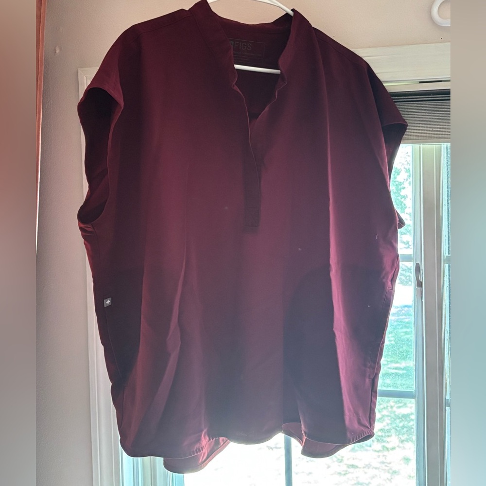 Maroon Figs XXL Rafaela Top